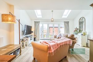 Photo 18- click for photo gallery